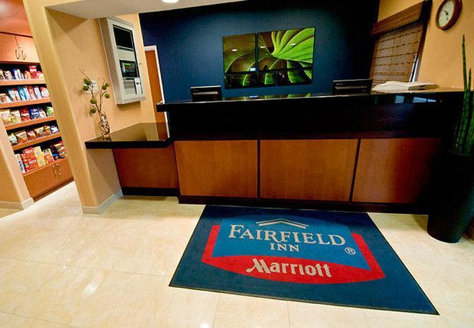 Fairfield Inn & Suites Стивенс Пойнт Экстерьер фото